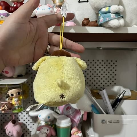 Sanrio Pompompurin Plush Charm Toy (Category: Plushies & Soft Toys) located in Bocaue. Submitted by ekaaam (Listing ID 1409784243, Image 2). Description: WYSIWYG Please manage your expectations as this is already 2nd hand Color may vary due to lighting Kindly ask for more photos or send a message if you have any queries.