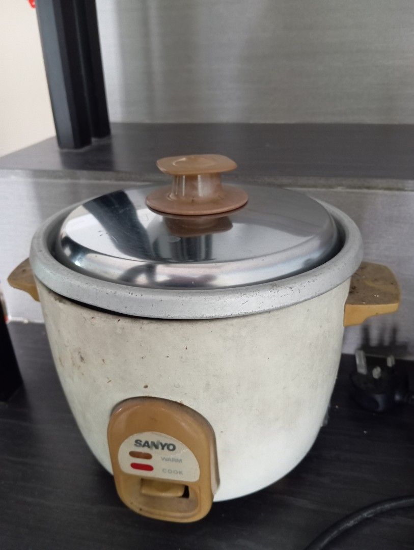 Sanyo & Panasonic Rice Cookers / Periuk nasi, TV & Home Appliances ...