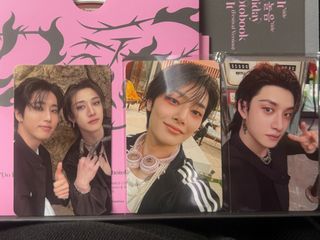 （分類：）位於 。 由 ivaverse.__ 提交（商品編號 1409679963，圖片 1）。簡介： 。