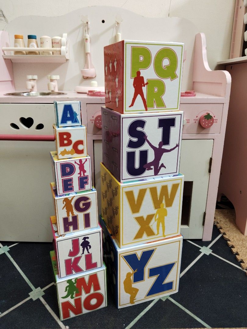 The Wiggles Stackable Learning Blocks, Hobbies & Toys, Toys & Games on ...
