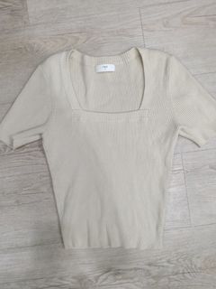(Category: ) located in . Submitted by nicoleclothes (Listing ID 1409767801, Image 1). Description: .