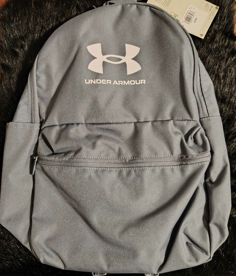 Under Armour Loudon Lite Backpack (Category: Backpacks) located in San Fernando. Submitted by erryneh (Listing ID 1409702350, Image 1). Description: Perfect for office, school & outings. - Reason for Selling: Need storage - 2 pcs of this bag on hand - First picture is an actual picture of the bag.