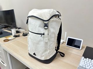 (Category: ) located in . Submitted by creativegames (Listing ID 1409777887, Image 1). Description: .