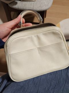 （分類：）位於 。 由 krys.tal. 提交（商品編號 1409766068，圖片 1）。簡介： 。
