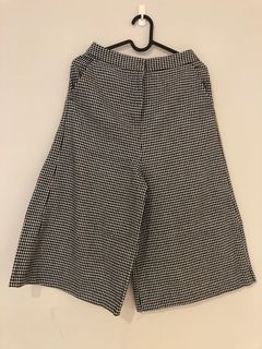 由 Carolineee (刊登 ID 1409703794，圖片 1) 提交，位於 的 (類別：)，說明：。