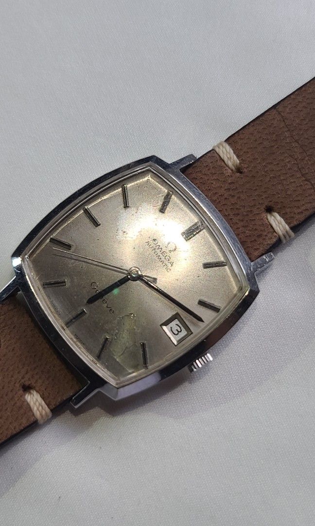 Vintage OMEGA Geneve Ref 162.0052 (Category: Luxury Watches) located in Taguig. Submitted by goldenhourph (Listing ID 1409626931, Image 3). Description: Vintage OMEGA Gevenève 162.0052 Vintage OMEGA from the 1980's slick and bold very professional looking watch with a taste of OMEGA heritage can't get any better than this, Still has its original box but with no papers. Looking at the condition of the watch the movement is in service while the dia