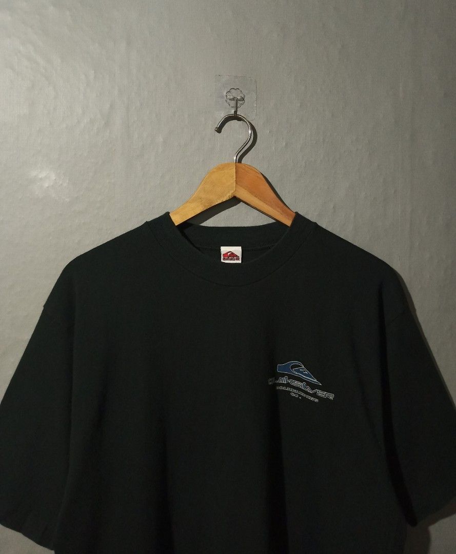 Vintage Quiksilver Surfboard Co Tee (Category: Tshirts & Polo Shirts ) located in Libmanan. Submitted by dionela21 (Listing ID 1409636537, Image 3). Description: Vintage Quiksilver Tee 20.5" x 28.5" Medium Fittings Excellent Condition Beefy Neckline No Issue 🏷️1500 Location: CAMARINES SUR, LUZON 📌.