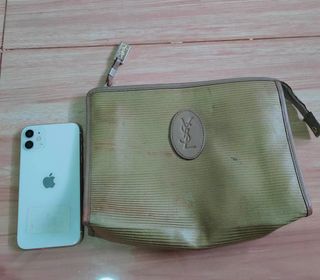 (Category: ) located in . Submitted by mhikethrifters (Listing ID 1409768973, Image 1). Description: .