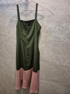 (Category: ) located in . Submitted by tyihui (Listing ID 1409682947, Image 1). Description: .