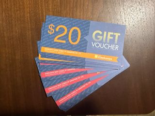 (Category: ) located in . Submitted by detoxmywardrobe (Listing ID 1409845336, Image 1). Description: .