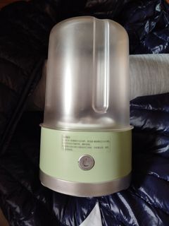 （分類：）位於 。 由 plzdontbargain 提交（商品編號 1409889128，圖片 1）。簡介： 。