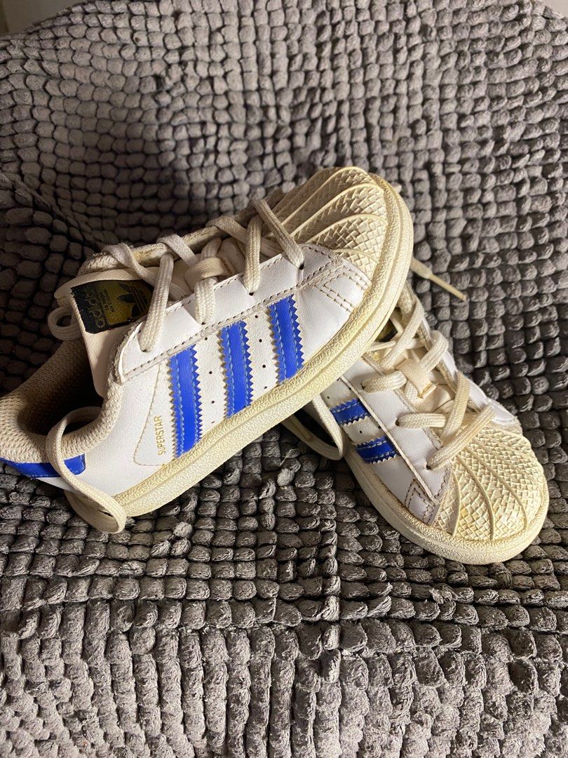 Adidas Superstar Toddler Shoes (Category: Babies & Kids Fashion) located in Taguig. Submitted by ja.shop (Listing ID 1409836203, Image 1). Description: US: 7 1/2K UK: 7K FR: 24.