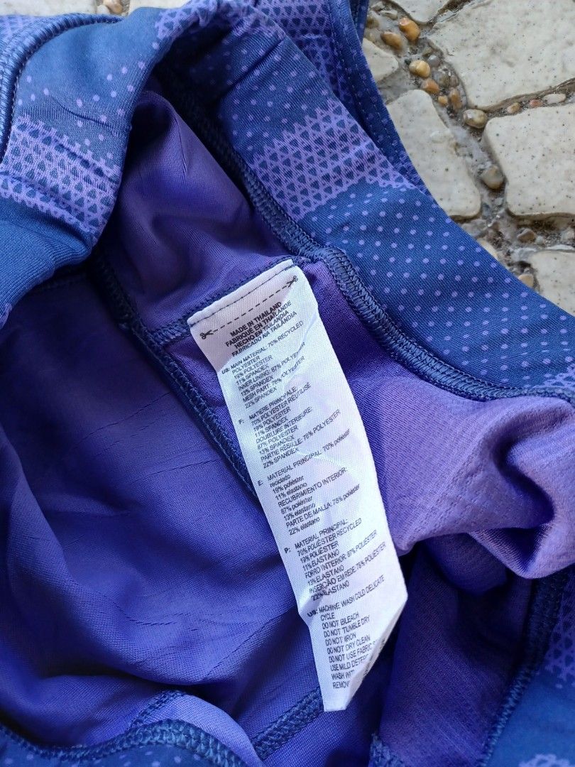 Adidas Techfit Sports Bra (Category: Activewear) located in Iloilo. Submitted by raeshel (Listing ID 1409919170, Image 3). Description: Dimension: W 14' L 12' Color Rate : 10 Issue : None .