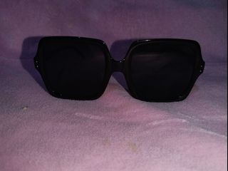 (Category: ) located in . Submitted by trade_fairly (Listing ID 1409973212, Image 1). Description: .