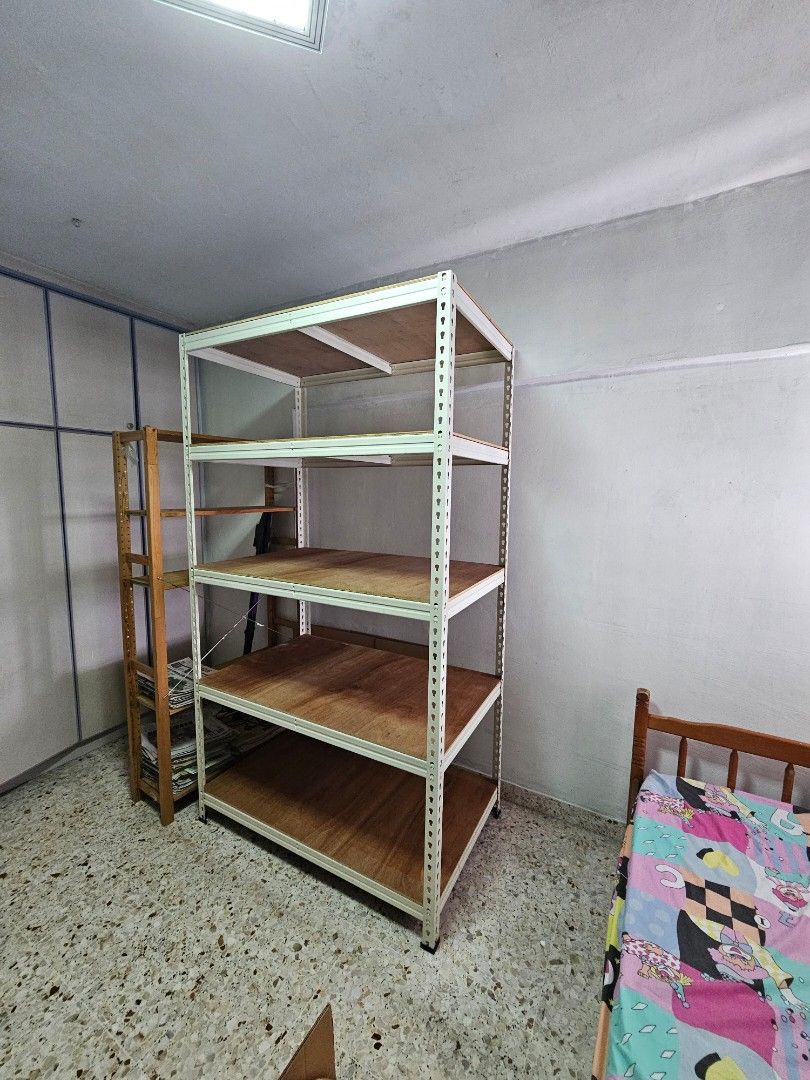Boltless rack (Category: Shelves, Cabinets & Racks) located in Singapore. Submitted by hog_rider (Listing ID 1409879521, Image 1). Description: 120(L) x 210(H) x 75(D) cm epoxy finishing.