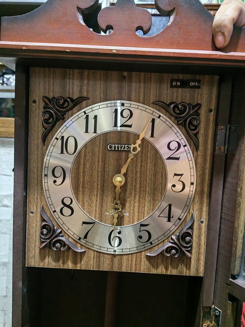 Citizen Pendulum Wallclock Quartz Hour Strike (Category: Clocks) located in Cebu City. Submitted by dudes_villanueva (Listing ID 1409960870, Image 3). Description: Citizen Pendulum Wallclock Quartz Hour Strike 📌In very good condition. Few wood scratch. Can be restored. 📌Working Hourly strike and every 30 minute single strike. 📌1 Type D battery operated. 📌Vintage style look with elegant modern clock face design. 📌Clock is not pendulum depende