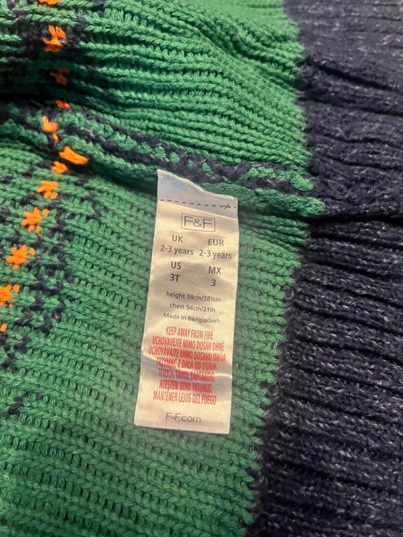 F&F Kids Sweater 3T (Category: Babies & Kids Fashion) located in Manila. Submitted by caloialejandro (Listing ID 1409867144, Image 3). Description: In good condition. Worn once.