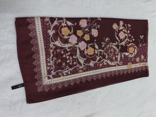 (Category: ) located in . Submitted by preloved.rose101 (Listing ID 1409839142, Image 1). Description: .
