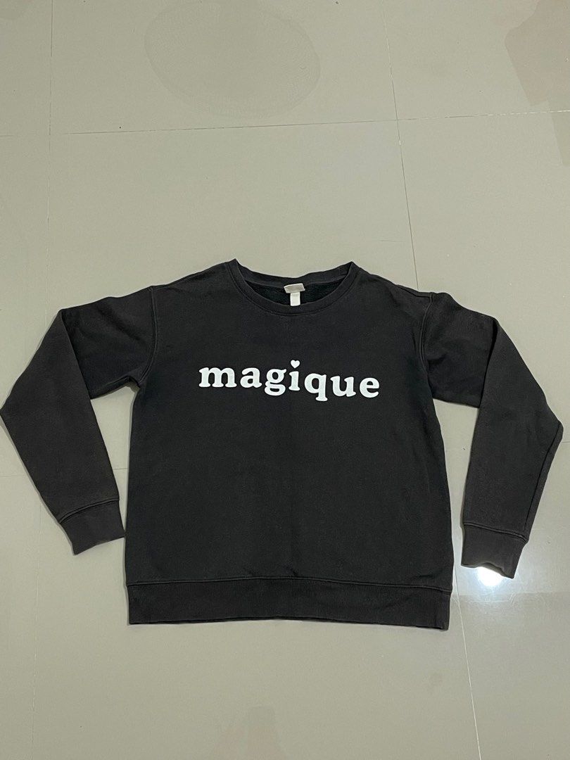 H&M Magique Sweatshirt - XS (Category: Longsleeves) located in Quezon City. Submitted by devvy14 (Listing ID 1409886137, Image 1). Description: No issues. 📍TIMOG AVE, QC 🚚 J&T or Lalamove 📆 For meet up, in Uncle John’s Victoria Towers Panay Avenue only..