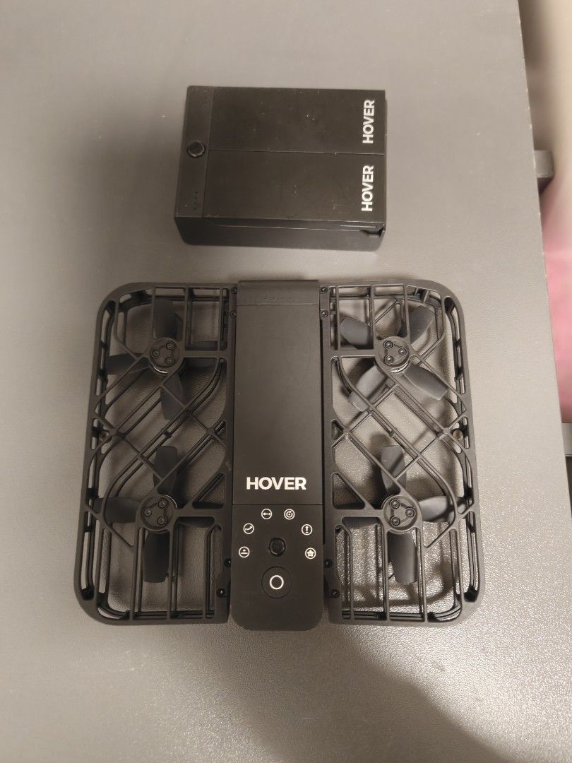 Hover Drone （分類：航拍）位於 Hong Kong。 由 bt8888 提交（商品編號 1409932166，圖片 1）。簡介： Hover X1 - like new, never crashed bought at 3000 hkd back in 2023。