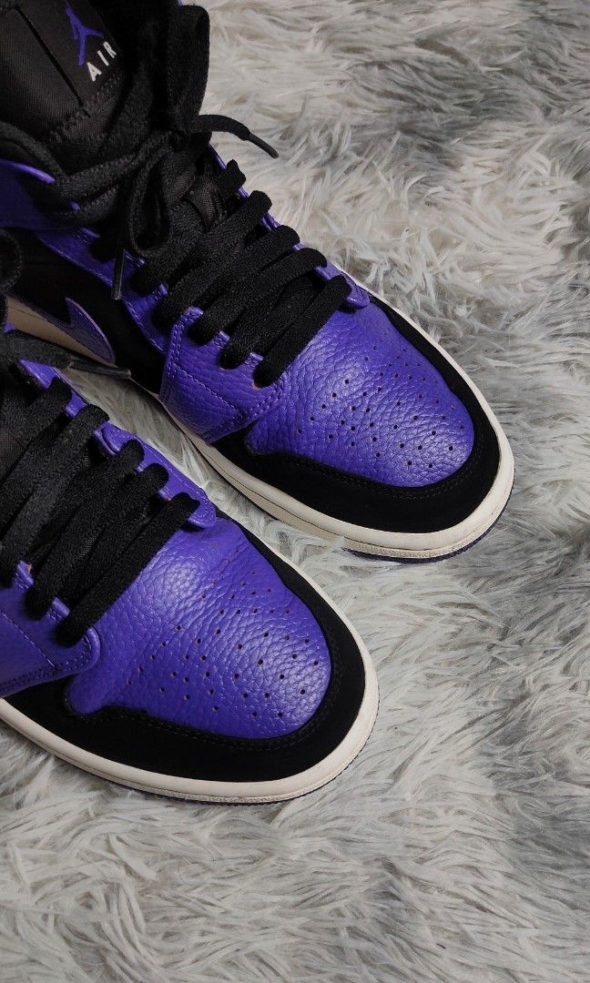 Jordan 1 Mid Black Dark Concord Men's (Category: Sneakers) located in Bolinao. Submitted by tokiya. (Listing ID 1409911276, Image 3). Description: Jordan 1 Mid Black Dark Concord Men's (ORIG) Size 7.5 US / 25.5 CM No Major Issue, Normal Signs of usage only. Vgood Overall Condition.