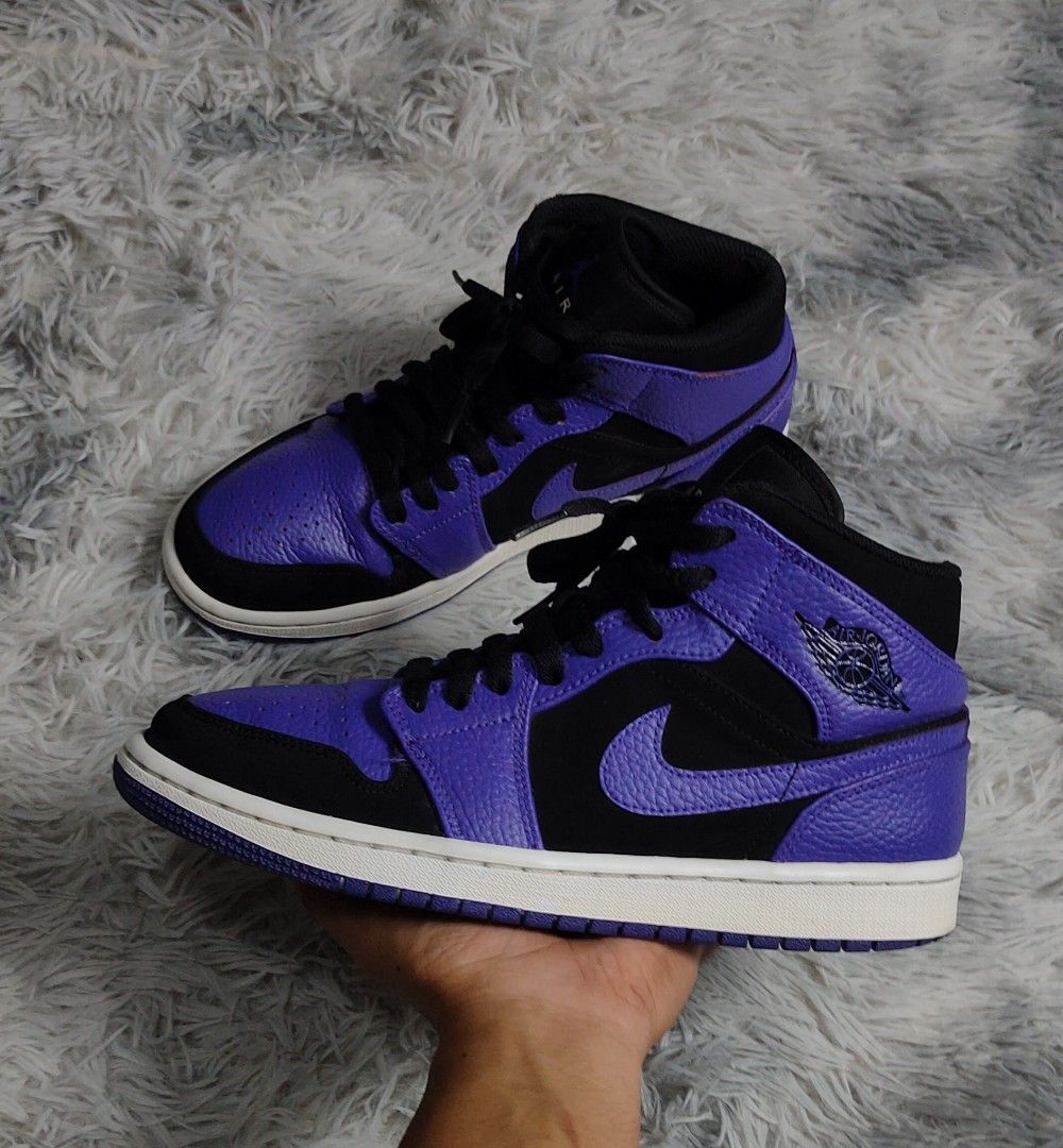 Jordan 1 Mid Black Dark Concord Men's (Category: Sneakers) located in Bolinao. Submitted by tokiya. (Listing ID 1409911276, Image 1). Description: Jordan 1 Mid Black Dark Concord Men's (ORIG) Size 7.5 US / 25.5 CM No Major Issue, Normal Signs of usage only. Vgood Overall Condition.