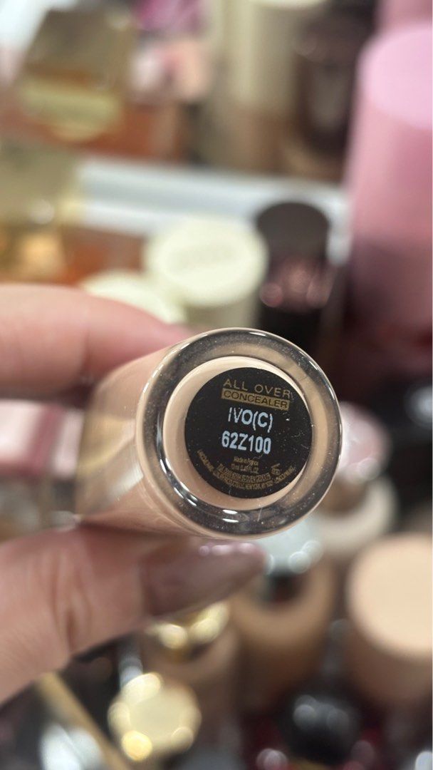 Lancome concealer (Category: Makeup) located in Antipolo. Submitted by jecxxiz (Listing ID 1409811361, Image 2). Description: .