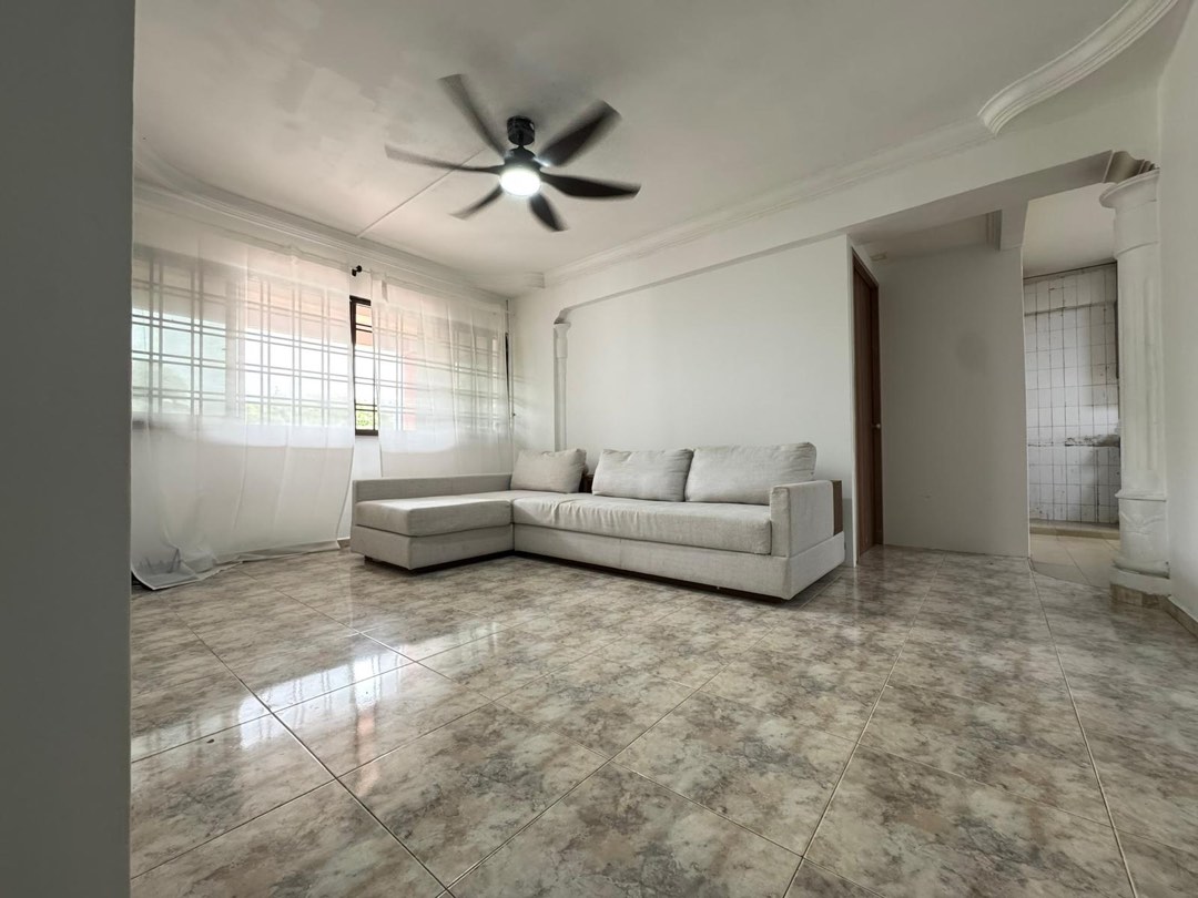 (Category: ) located in . Submitted by nssfk (Listing ID 1409838443, Image 1). Description: .