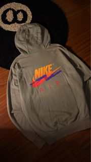 (Category: ) located in . Submitted by nofacethirft (Listing ID 1409982102, Image 1). Description: .