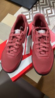 (Category: ) located in . Submitted by trendythreadsph (Listing ID 1409888482, Image 1). Description: .