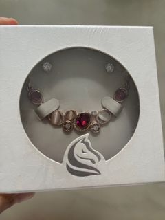 (Category: ) located in . Submitted by jotng (Listing ID 1409933887, Image 1). Description: .