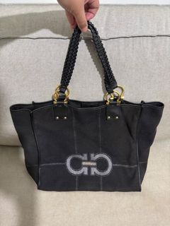 (Category: ) located in . Submitted by elqadriyya_preloved (Listing ID 1409811482, Image 1). Description: .