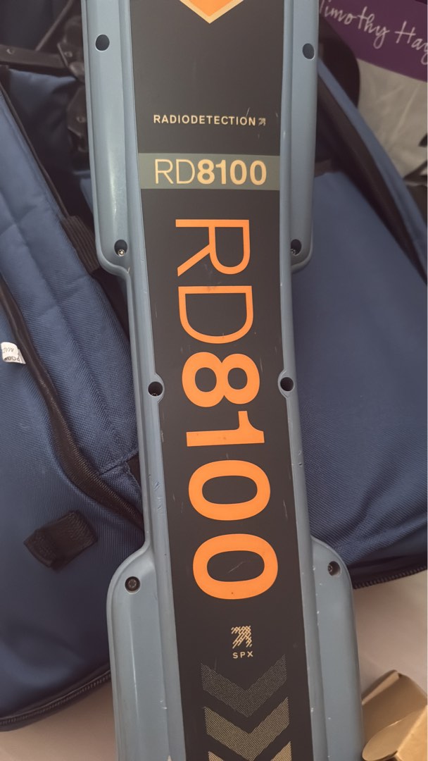 Radiodetection RD8100 cable detector, Everything Else on Carousell