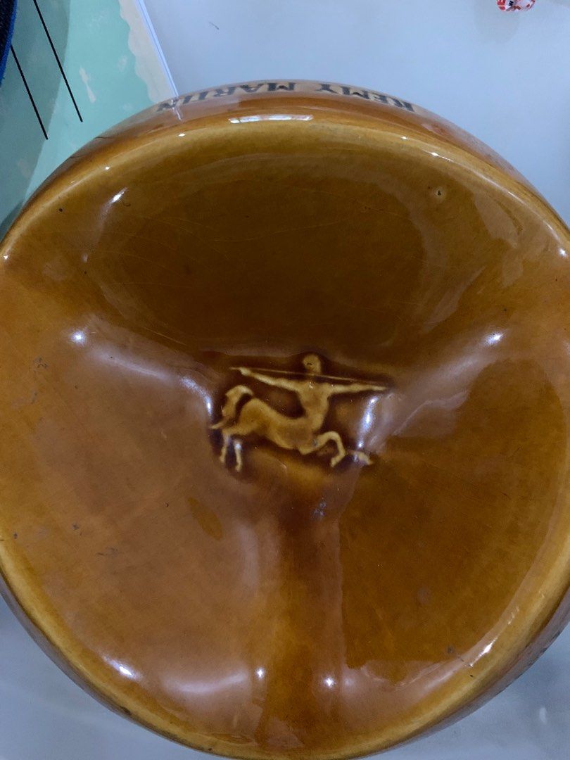 Remy Martin Cognac Ashtray (Category: Vintage Collectibles) located in Del Monte. Submitted by popcornreport (Listing ID 1409853060, Image 3). Description: .