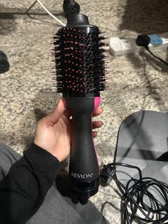 (Category: ) located in . Submitted by kittycatcloset (Listing ID 1409908815, Image 1). Description: .