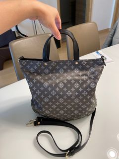 （分類：）位於 。 由 emilgocharrie 提交（商品編號 1409822703，圖片 1）。簡介： 。