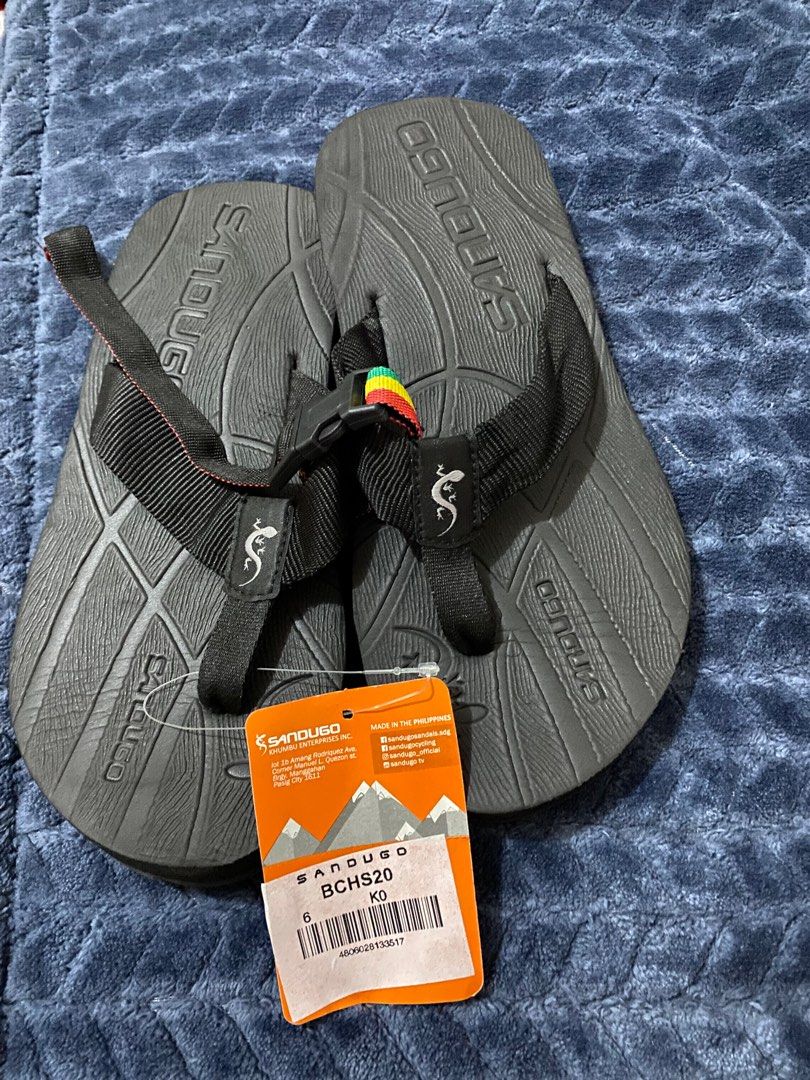 Sandugo (Category: Slippers and slides) located in Quezon City. Submitted by hausofprelove (Listing ID 1409883153, Image 3). Description: Size 5 Size 6 Size 7 .