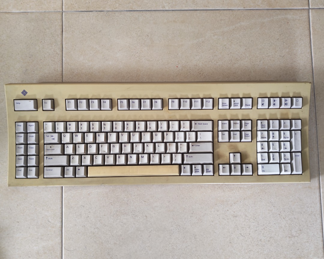 Sun Microsystems Type 5 Keyboard (Rubber Dome; No Cable), Computers ...