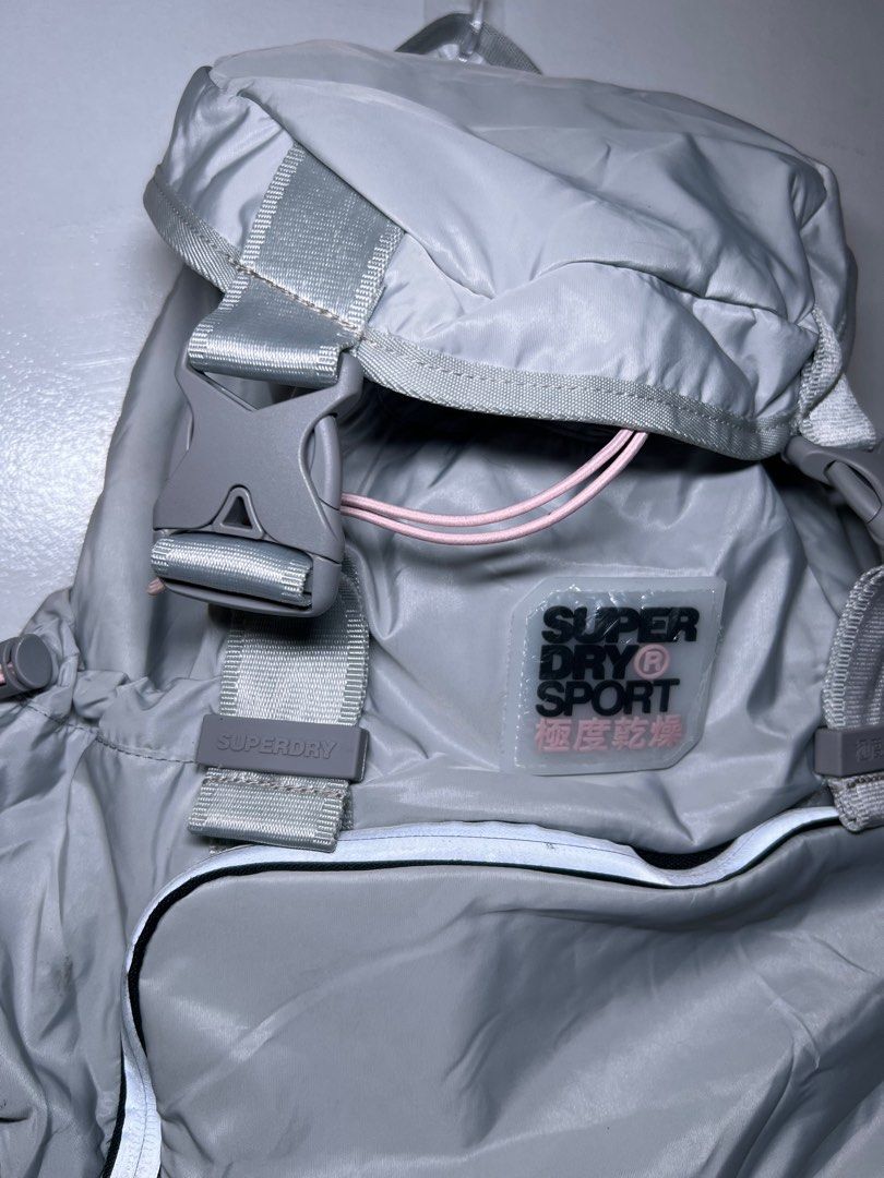 Superdry Sport Backpack (Category: Backpacks) located in Manila. Submitted by almiradianneandres (Listing ID 1409881291, Image 3). Description: Superdry sports waterproof backpack for sale.