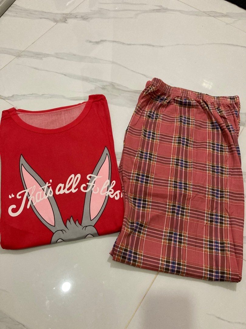 Terno Sleepwear (Category: Undergarments & Loungewear) located in Manila. Submitted by glemfashionfusion (Listing ID 1409855875, Image 1). Description: Fit : Meduim to Large Color : Red.