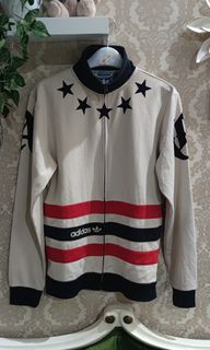 (Kategori: ) berada di . Dikirim oleh freeshark.e2a50d (ID iklan 1409813893, Gambar 1). Deskripsi: .