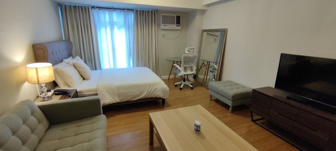 Verve Residence - Studio Unit (Category: Apartments & Condos) located in Manila. Submitted by call_09053601049 (Listing ID 1409982328, Image 2). Description: 📍 FOR LEASE: VERVE RESIDENCES TOWER 1 Unit 3609 (Studio | 36 SQM) Condition: Fully Furnished Floor: 36th Floor (Great View) Monthly Rent: ₱35,000 (Inclusive of Dues) Availability: IMMEDIATE Move-in Note: No Parking / No Pets The best value studio in High Street South! .