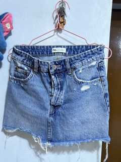 (Category: ) located in . Submitted by hellofashion_00 (Listing ID 1409988293, Image 1). Description: .