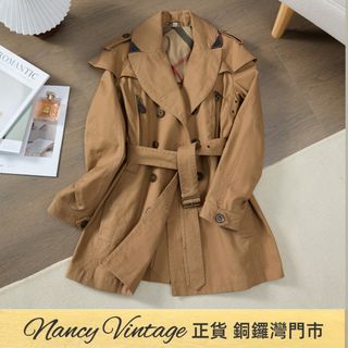 BURBERRY Collection item 3