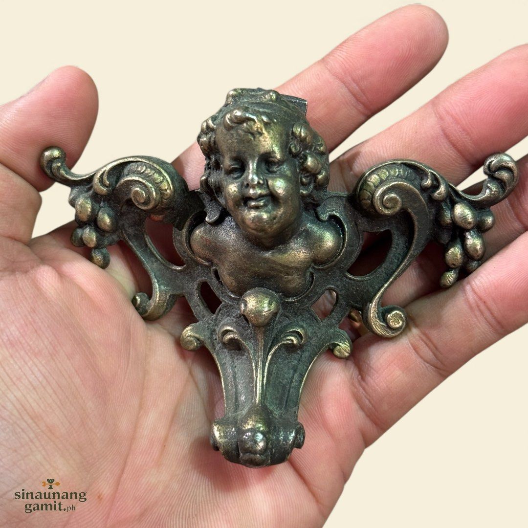Antique Brass Angels Ornaments (Category: Vintage Collectibles) located in Manila. Submitted by sinaunang_gamit (Listing ID 1410032085, Image 2). Description: Antique Brass Angels Ornaments Length: 4 inches Height: 3 inches 8k take all.