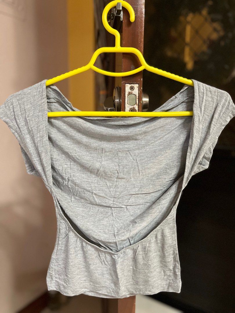 Backless Gray Top (Category: Blouses) located in Quezon. Submitted by achicoco (Listing ID 1410136520, Image 2). Description: .