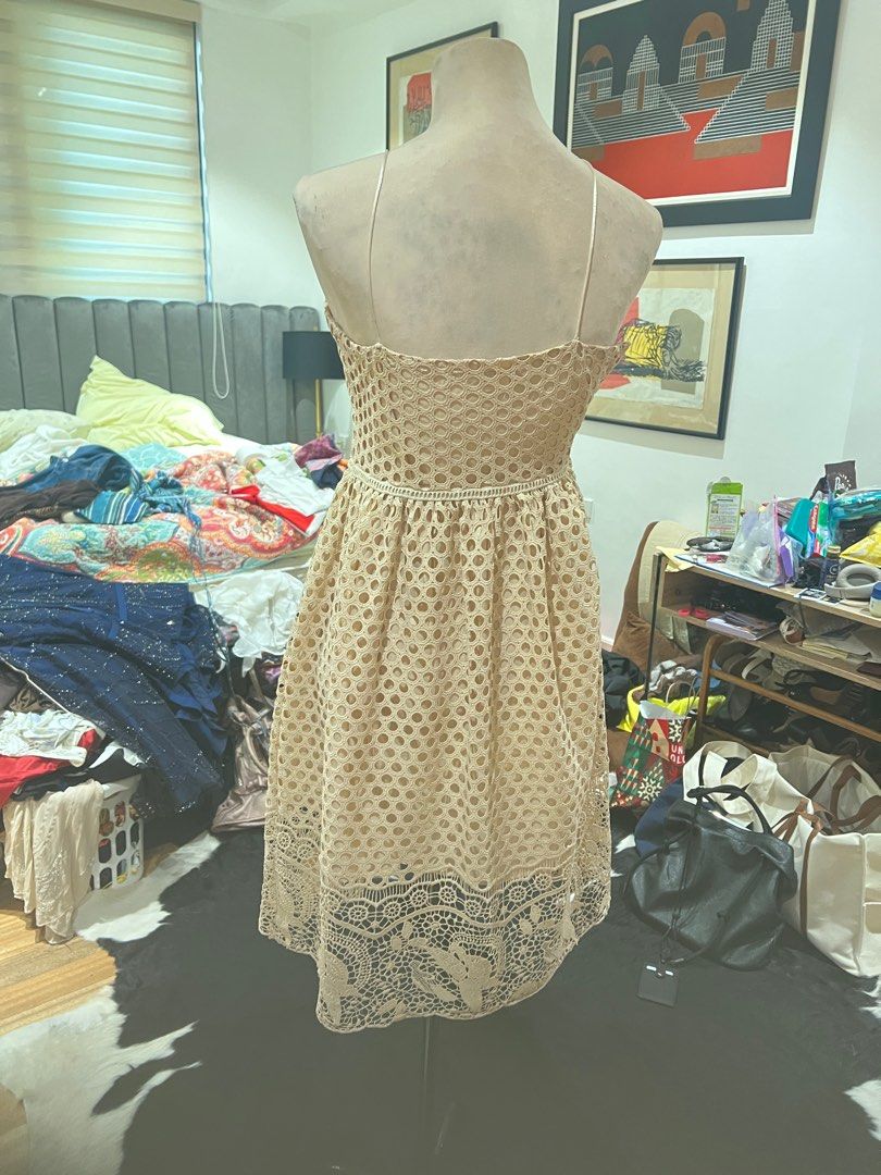 Beige dress - XS/S (Category: Dresses) located in Quezon City. Submitted by iminquezoncity (Listing ID 1410002365, Image 2). Description: .