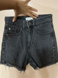 (Category: ) located in . Submitted by achicoco (Listing ID 1410136812, Image 1). Description: .