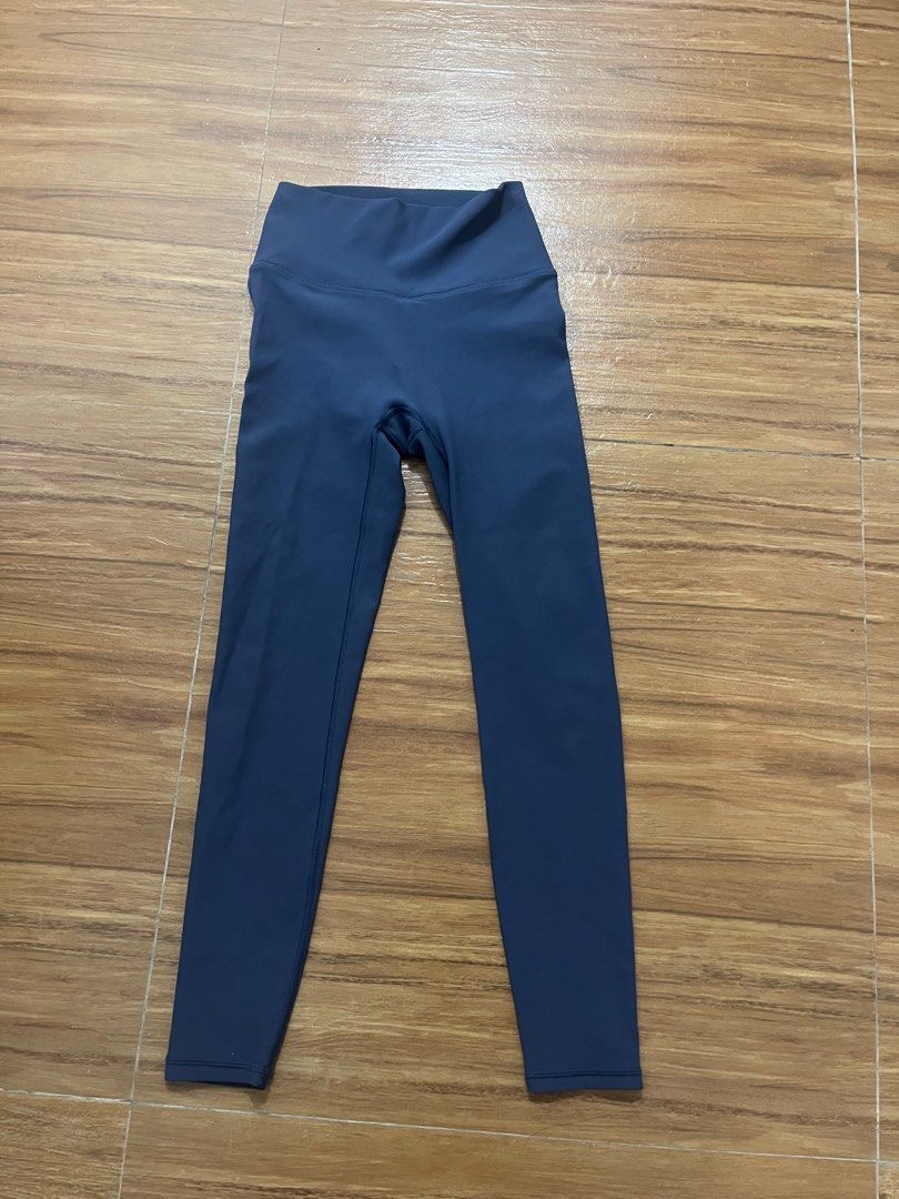 BLUE RIBBED HIGHWAISTED WORKOUT ACTIVEWEAR GYM LEGGINGS (Category: Activewear) located in Iloilo. Submitted by embbrvm12 (Listing ID 1410115113, Image 1). Description: BLUE RIBBED HIGHWAISTED WORKOUT ACTIVEWEAR GYM LEGGINGS.