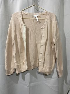 (Category: ) located in . Submitted by _firstdateboutique (Listing ID 1410146310, Image 1). Description: .